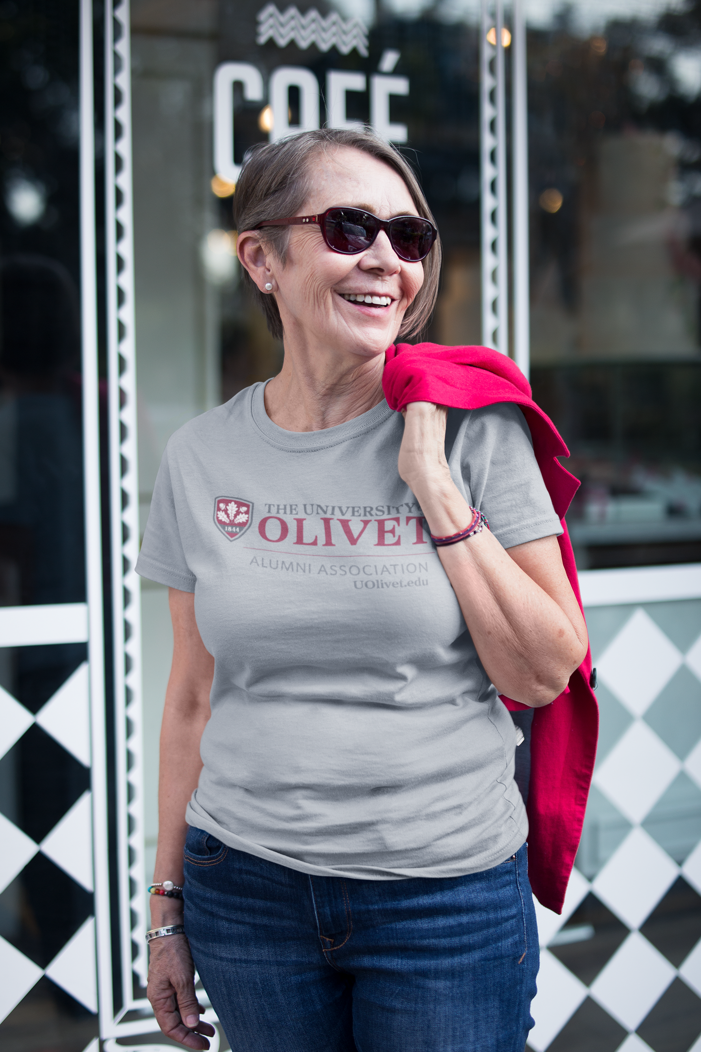 The University of Olivet  - Unisex T-Shirt